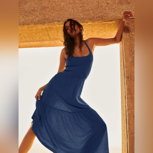 {NEW} Nation LTD Penelope Cross-Back Midi Dress in French Blue (Large) - Picture 2 of 7